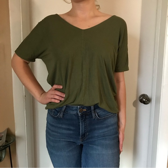 green tee - Picture 3 of 3